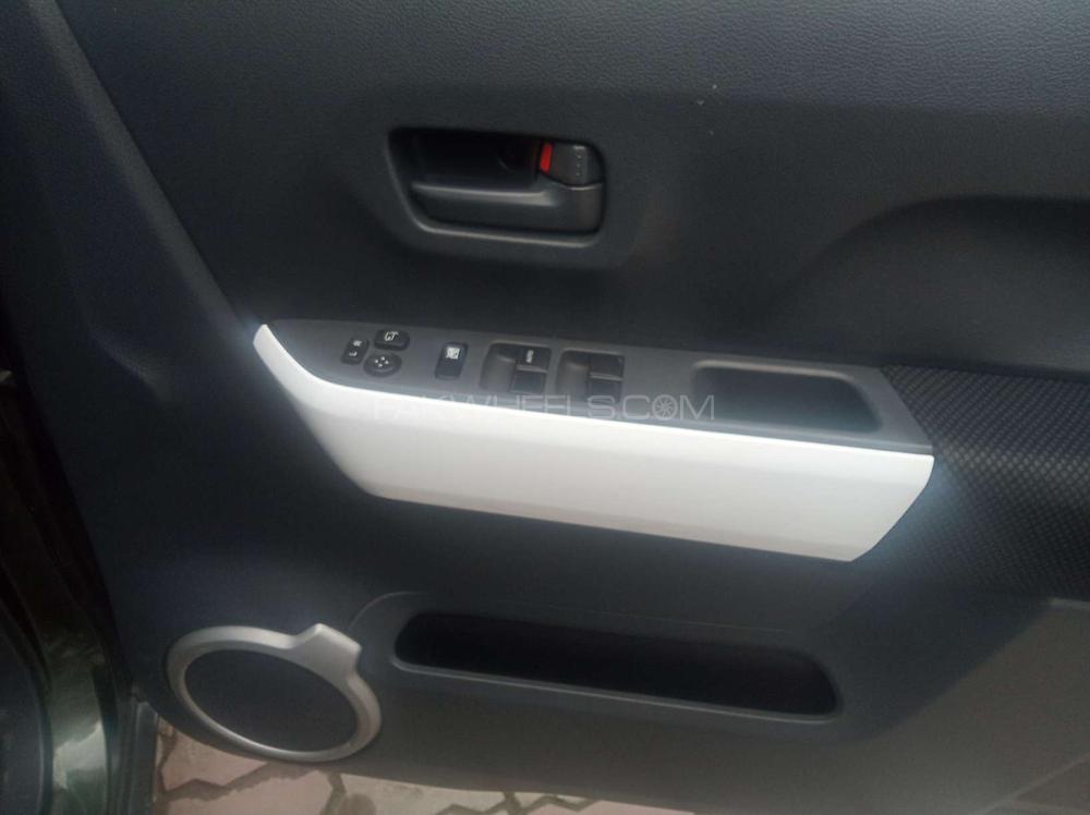 Suzuki Hustler 2015 for Sale in Gujranwala Suzuki Hustler 2015 for Sale in Gujranwala Image-10