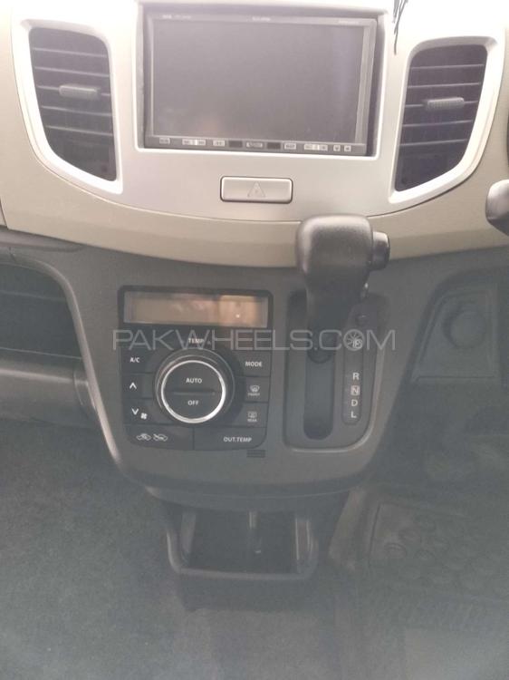 سوزوکی ویگن آر 2013 for Sale in لاہور سوزوکی ویگن آر 2013 for Sale in لاہور Image-8