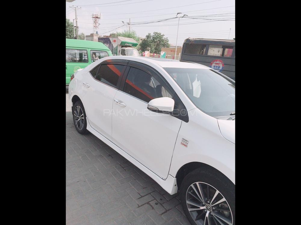 Toyota Corolla 2018 for Sale in Multan Toyota Corolla 2018 for Sale in Multan Image-15