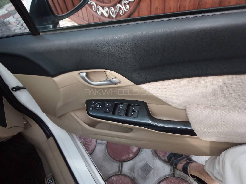 Honda Civic 2013 for Sale in Wah cantt Honda Civic 2013 for Sale in Wah cantt Image-12