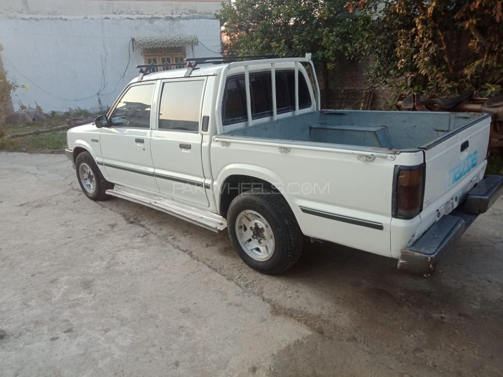 Mazda B2200 1999 for Sale in Mardan Mazda B2200 1999 for Sale in Mardan Image-7