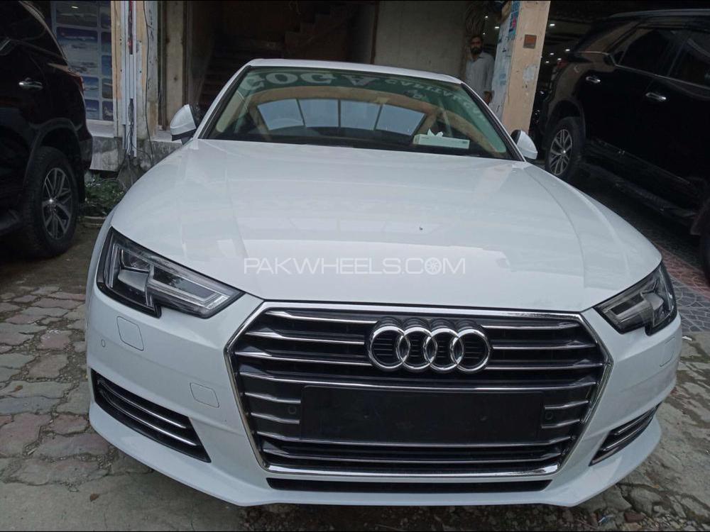 Audi A4 2017 for Sale in Islamabad Image-1