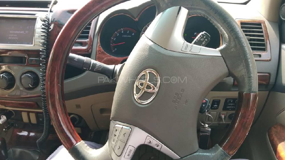 Toyota Hilux 2015 for Sale in Sillanwali Image-1