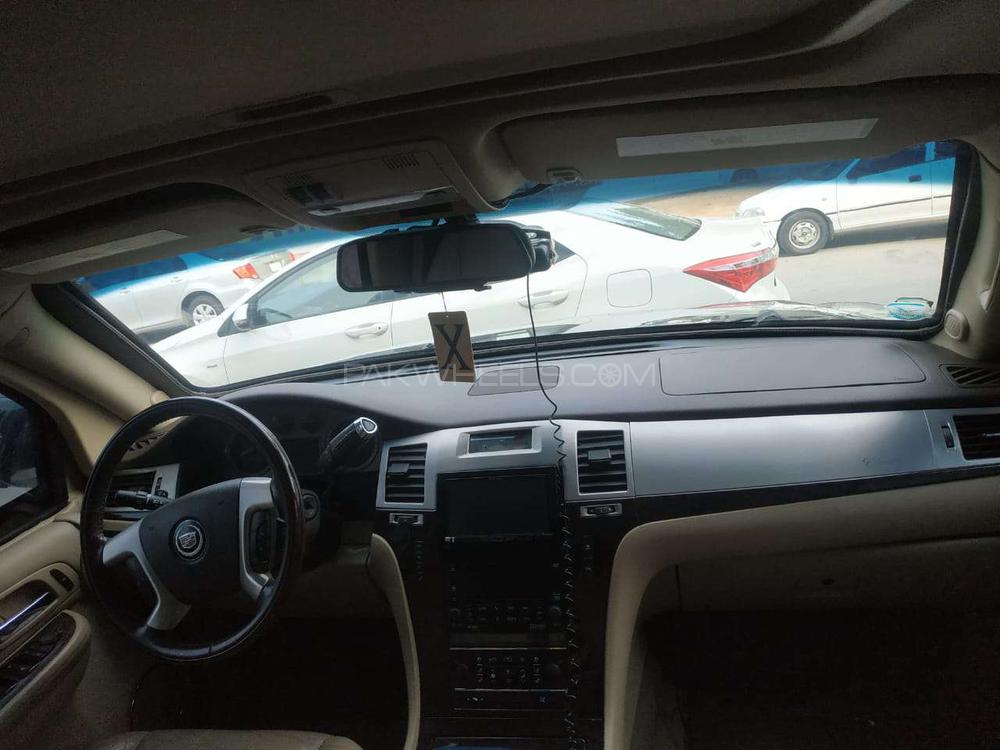 Cadillac Escalade Ext 2009 for Sale in Islamabad Cadillac Escalade Ext 2009 for Sale in Islamabad Image-15