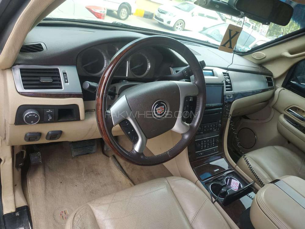 Cadillac Escalade Ext 2009 for Sale in Islamabad Cadillac Escalade Ext 2009 for Sale in Islamabad Image-17