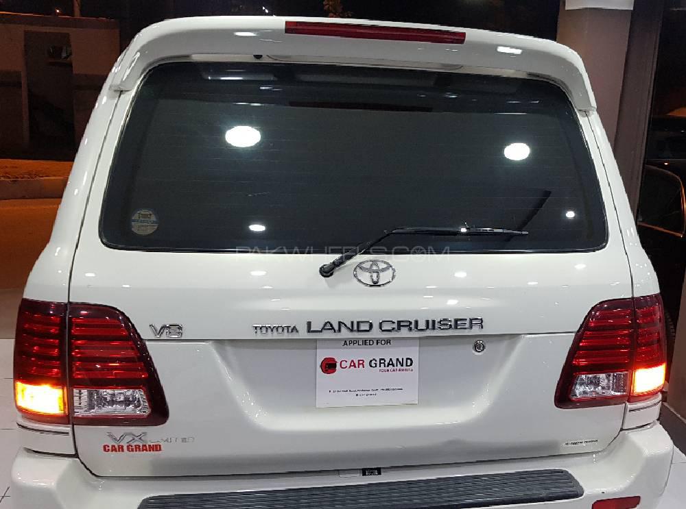 Toyota Land Cruiser 2002 for Sale in Peshawar Toyota Land Cruiser 2002 for Sale in Peshawar Image-5