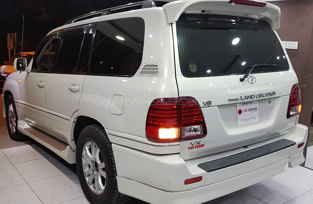 Toyota Land Cruiser 2002 for Sale in Peshawar Toyota Land Cruiser 2002 for Sale in Peshawar Image-6
