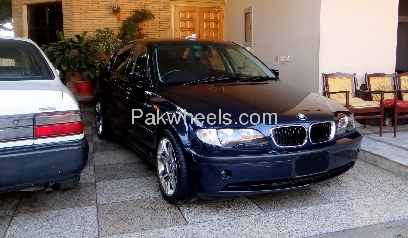 BMW 3 Series 2004 for Sale in Abbottabad Image-1
