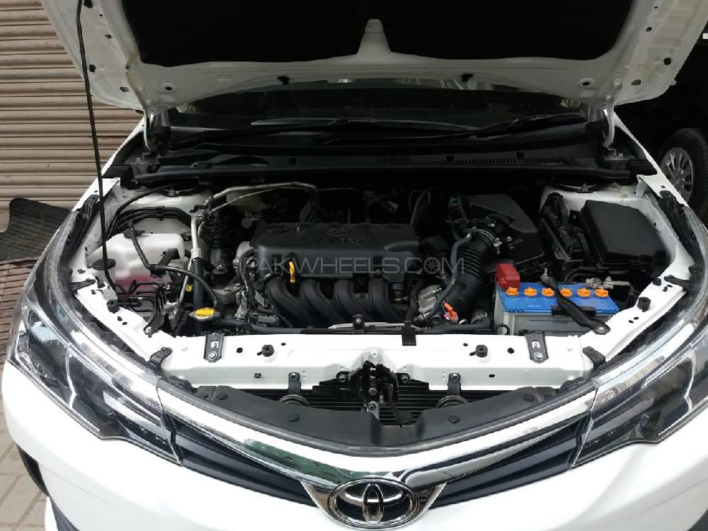 Toyota Corolla 2018 for Sale in Karachi Toyota Corolla 2018 for Sale in Karachi Image-8