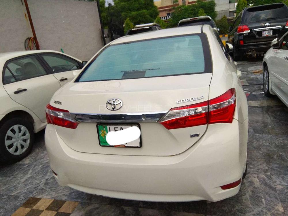 Toyota Corolla 2017 for Sale in Lahore Toyota Corolla 2017 for Sale in Lahore Image-9