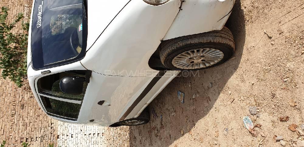 ہنڈائی سانترو 2000 for Sale in پشاور ہنڈائی سانترو 2000 for Sale in پشاور Image-4