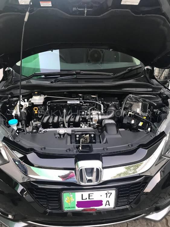 Honda Vezel 2014 for Sale in Lahore Honda Vezel 2014 for Sale in Lahore Image-6