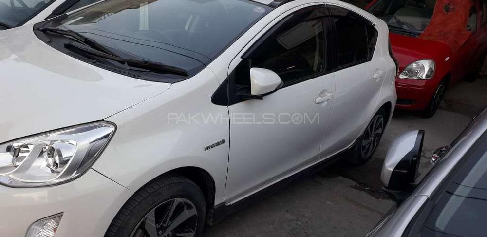 Toyota Aqua 2015 for Sale in Rawalpindi Toyota Aqua 2015 for Sale in Rawalpindi Image-4