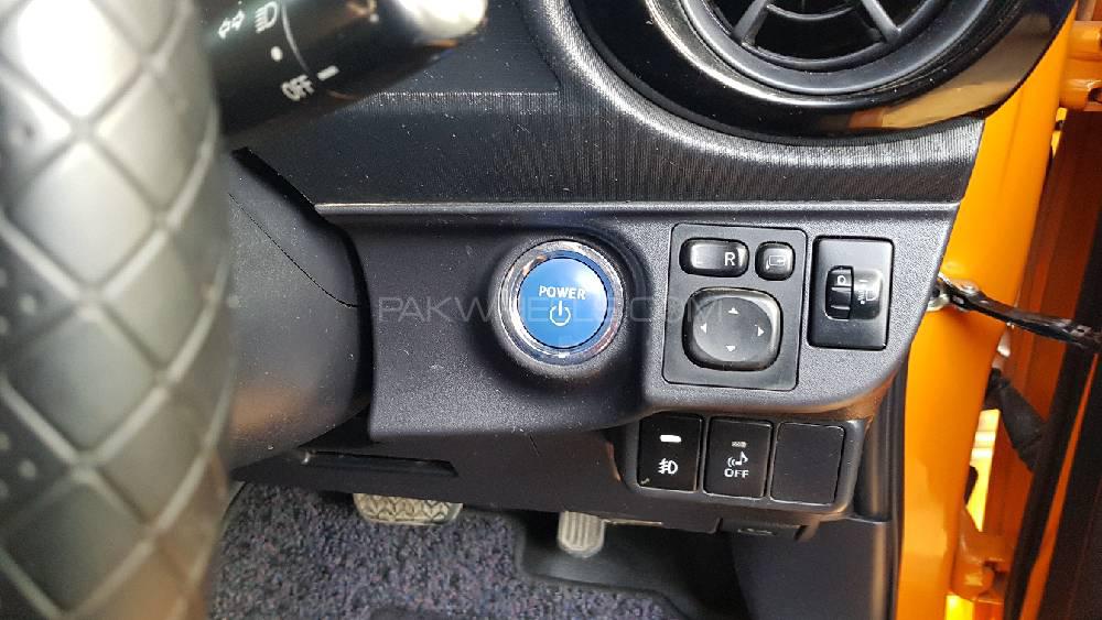 Toyota Aqua 2015 for Sale in Peshawar Toyota Aqua 2015 for Sale in Peshawar Image-3