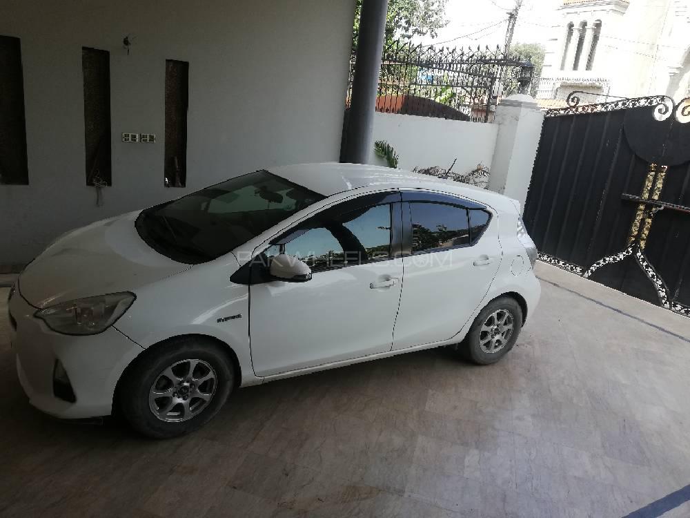 ٹویوٹا اکوا 2013 for Sale in لاہور ٹویوٹا اکوا 2013 for Sale in لاہور Image-10