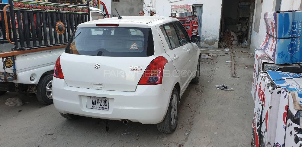 Suzuki Swift 2016 for Sale in Peshawar Image-1