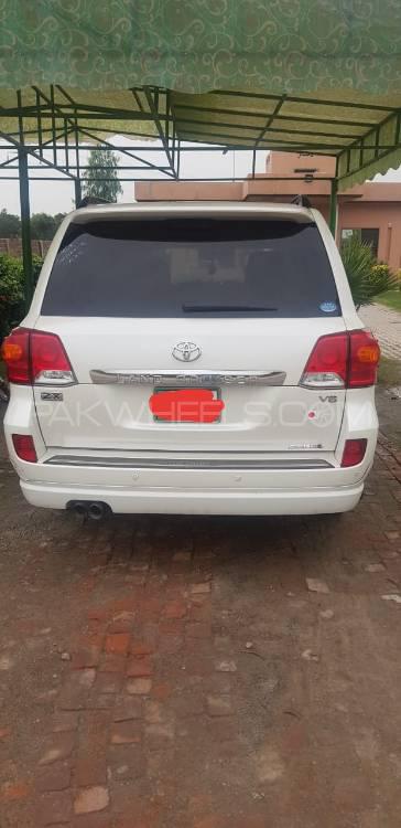 Toyota Land Cruiser 2012 for Sale in Lahore Toyota Land Cruiser 2012 for Sale in Lahore Image-3