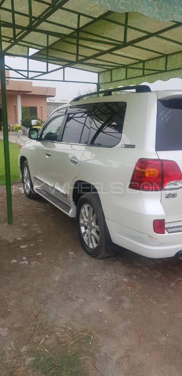 Toyota Land Cruiser 2012 for Sale in Lahore Toyota Land Cruiser 2012 for Sale in Lahore Image-5