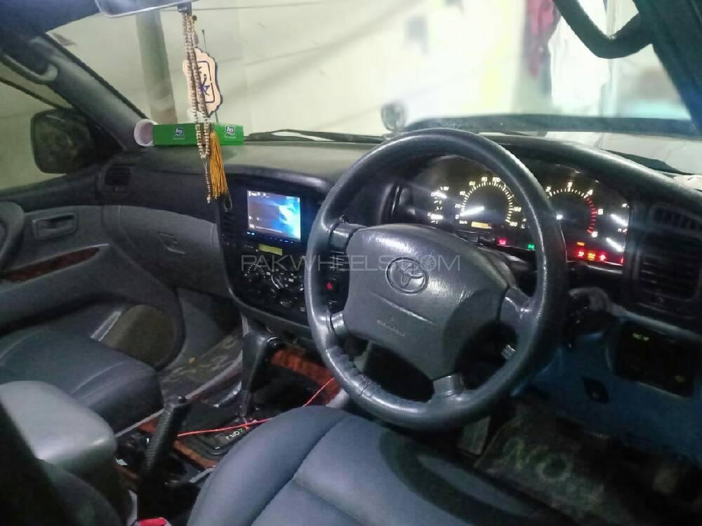Toyota Land Cruiser 2001 for Sale in Karachi Toyota Land Cruiser 2001 for Sale in Karachi Image-8