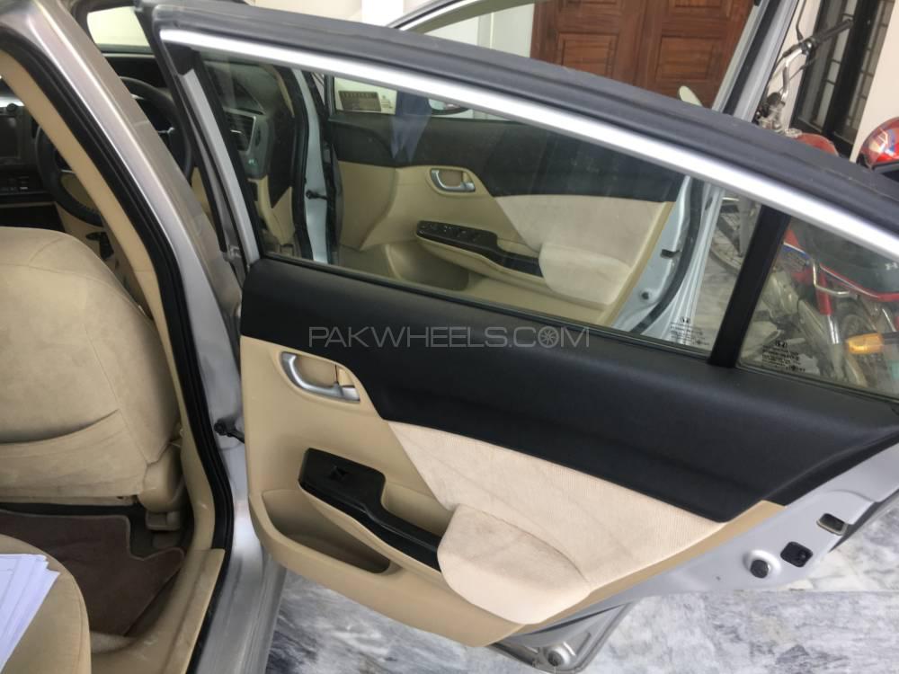 Honda Civic 2012 for Sale in Lahore Honda Civic 2012 for Sale in Lahore Image-11