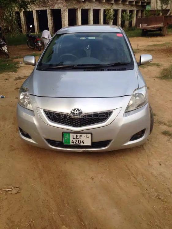 Toyota Belta 2010 for Sale in Sambrial Image-1