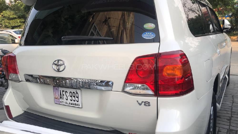 Toyota Land Cruiser 2012 for Sale in Lahore Toyota Land Cruiser 2012 for Sale in Lahore Image-7
