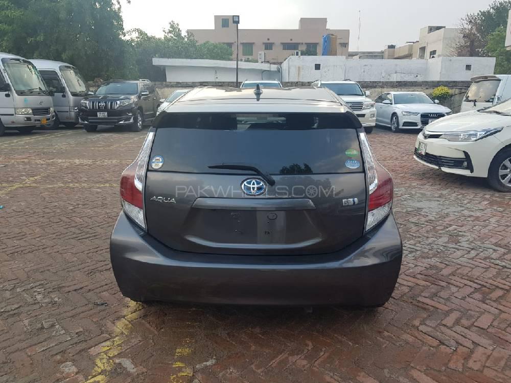 Toyota Aqua 2016 for Sale in Lahore Toyota Aqua 2016 for Sale in Lahore Image-6