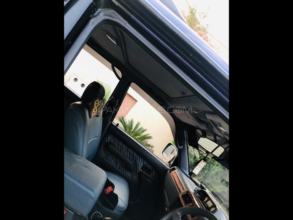 Toyota Prado 1996 for Sale in Lahore Toyota Prado 1996 for Sale in Lahore Image-10