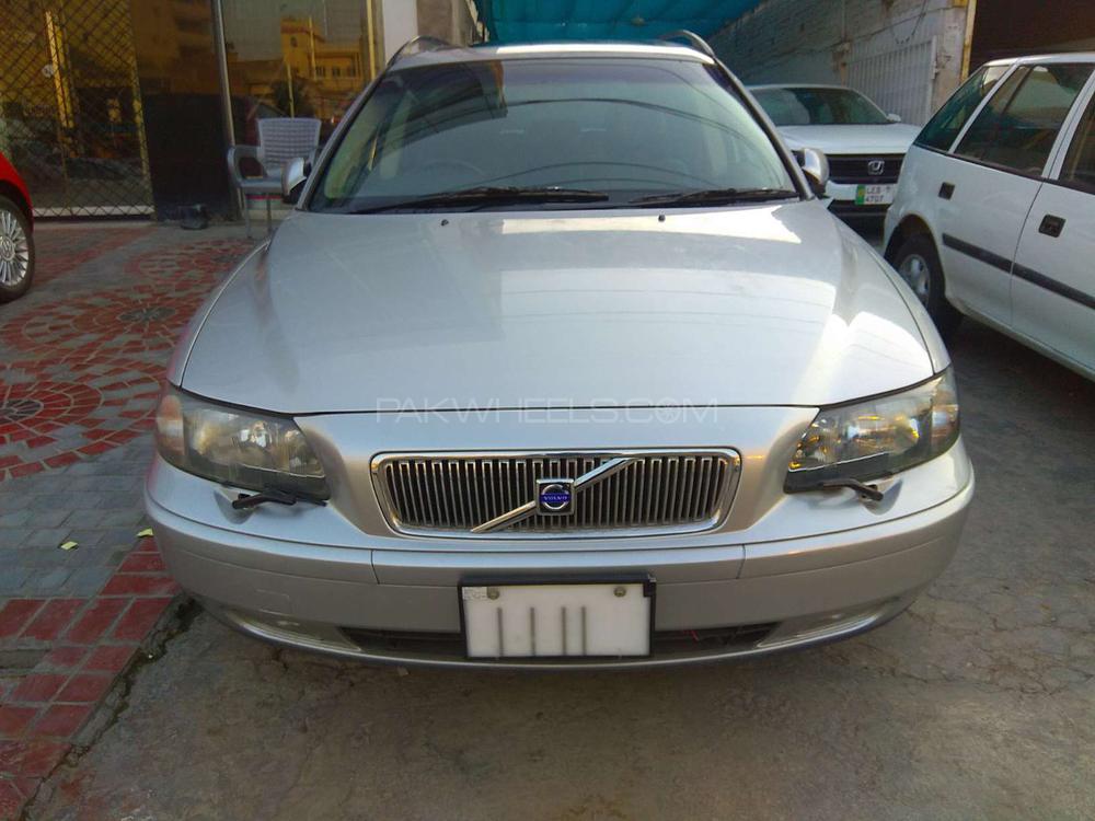 Volvo Other 2001 for Sale in Lahore Image-1