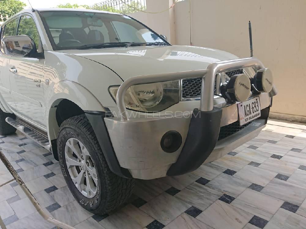 Mitsubishi Triton 2012 for Sale in Lahore Mitsubishi Triton 2012 for Sale in Lahore Image-2