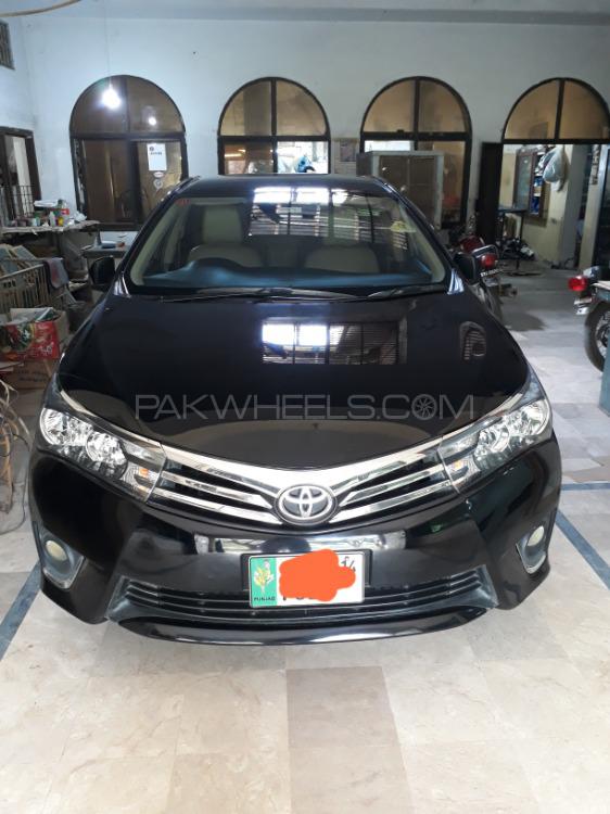 Toyota Corolla 2014 for Sale in Sialkot Image-1