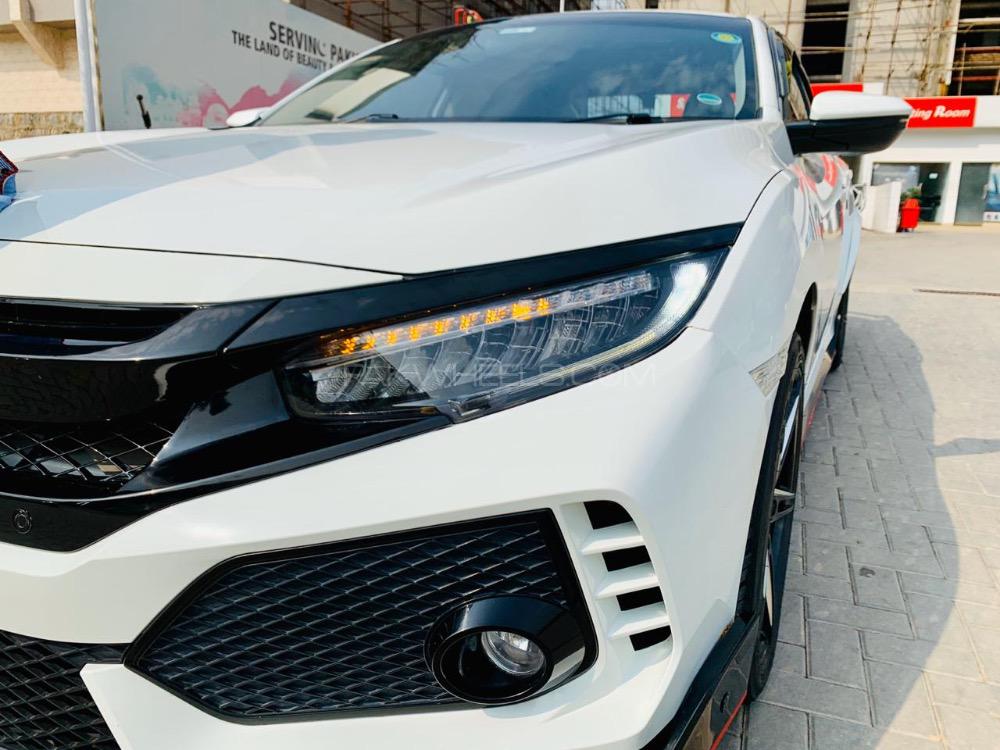 Honda Civic 2018 for Sale in Mandi bahauddin Honda Civic 2018 for Sale in Mandi bahauddin Image-9