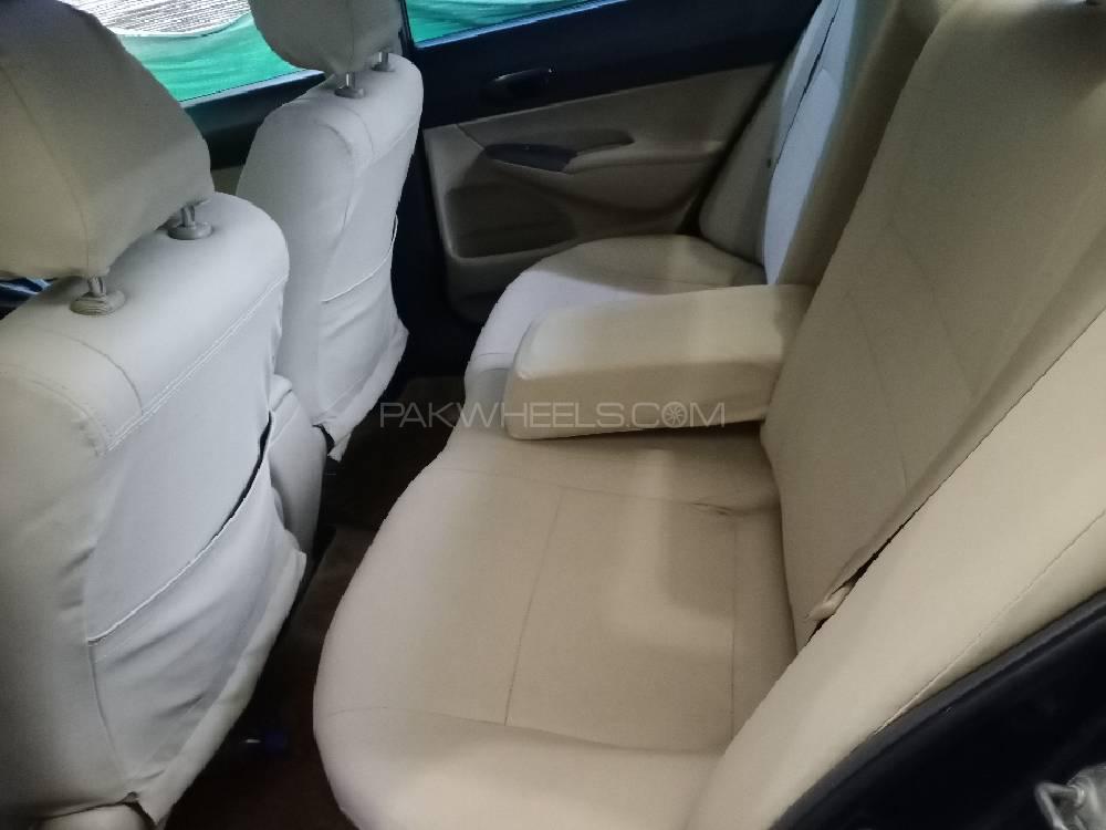 Honda Civic 2010 for Sale in Bahawalpur Honda Civic 2010 for Sale in Bahawalpur Image-7