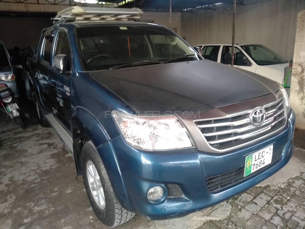 Toyota Hilux 2012 for Sale in Bahawalpur Toyota Hilux 2012 for Sale in Bahawalpur Image-2