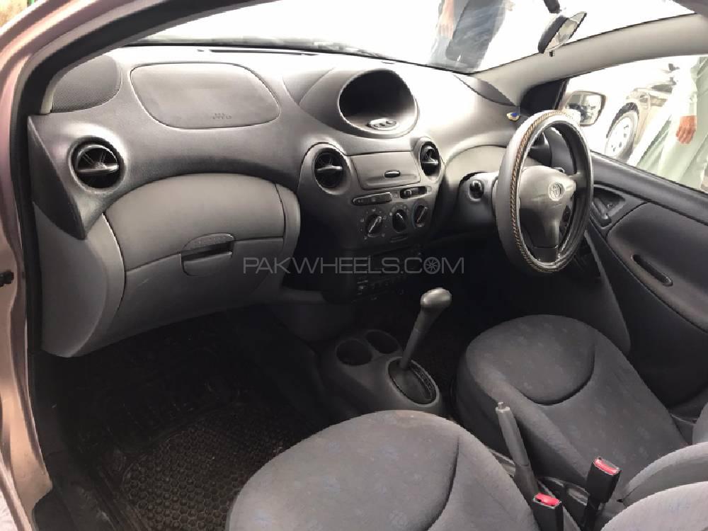 Toyota Vitz 2001 for Sale in Peshawar Toyota Vitz 2001 for Sale in Peshawar Image-5