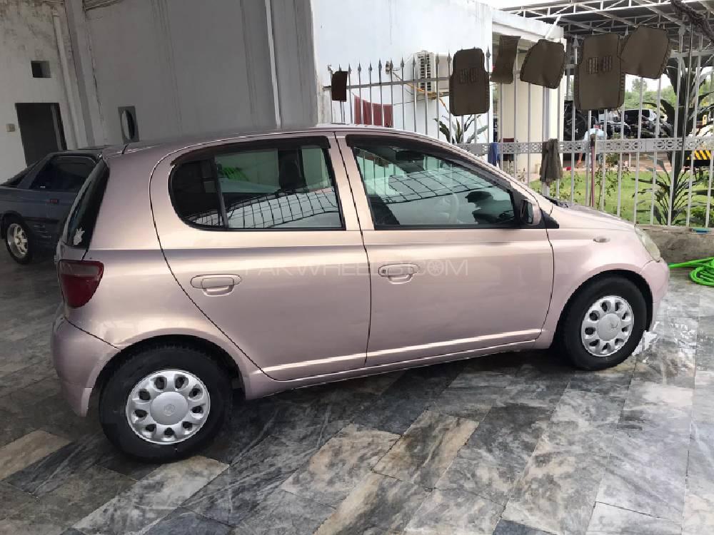 Toyota Vitz 2001 for Sale in Peshawar Toyota Vitz 2001 for Sale in Peshawar Image-9