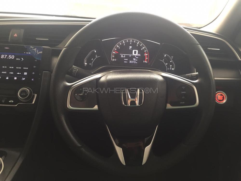 Honda Civic 2018 for Sale in Faisalabad Honda Civic 2018 for Sale in Faisalabad Image-5