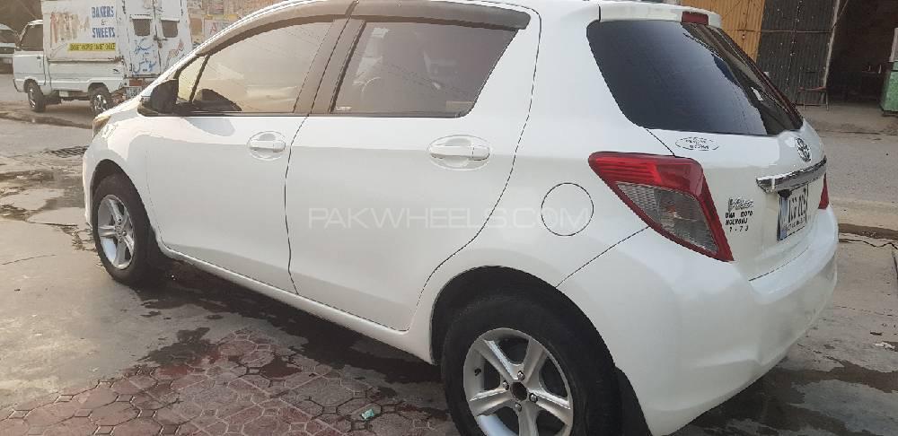 Toyota Vitz 2013 for Sale in Abbottabad Toyota Vitz 2013 for Sale in Abbottabad Image-4