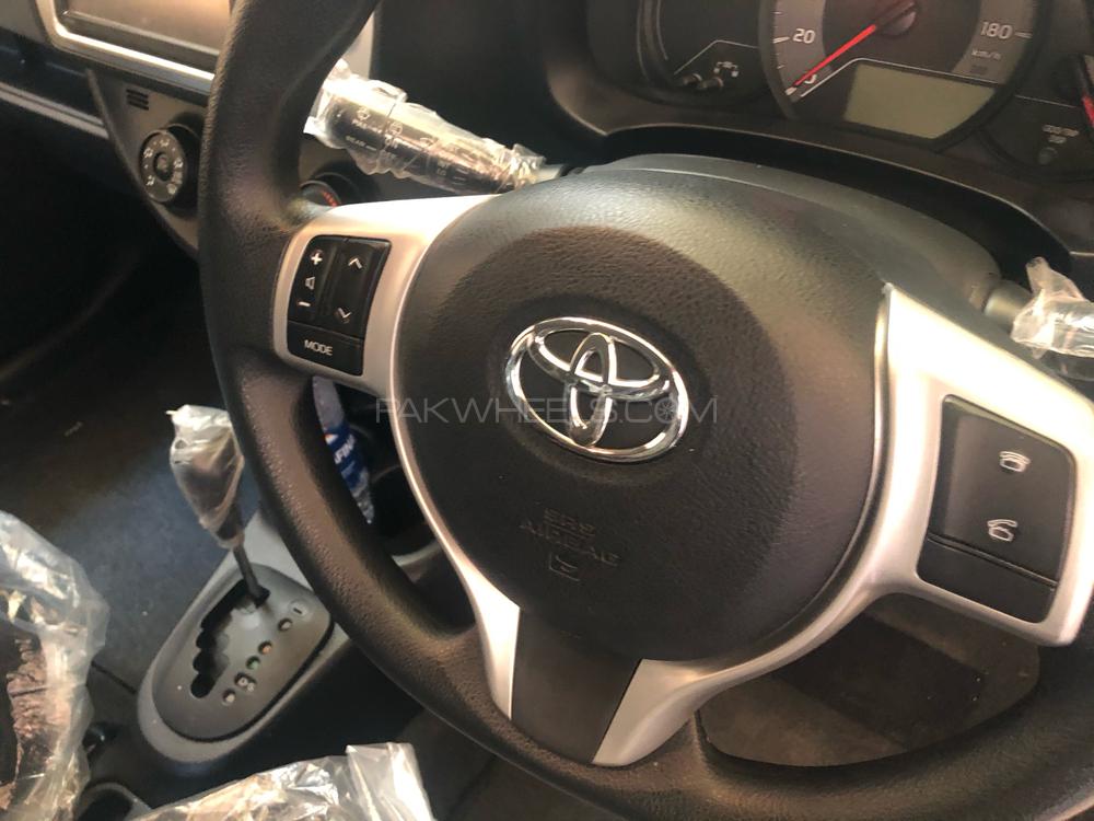 Toyota Vitz 2015 for Sale in Islamabad Toyota Vitz 2015 for Sale in Islamabad Image-8
