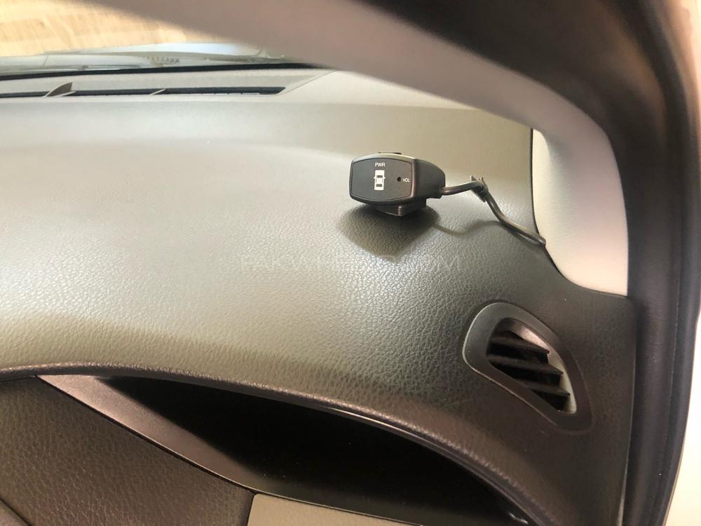 Toyota Vitz 2015 for Sale in Islamabad Toyota Vitz 2015 for Sale in Islamabad Image-10