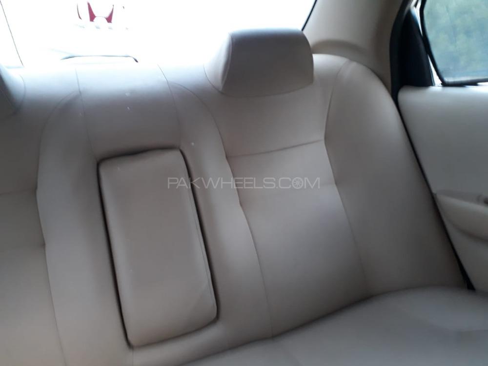 Honda City 2004 for Sale in Faisalabad Honda City 2004 for Sale in Faisalabad Image-6