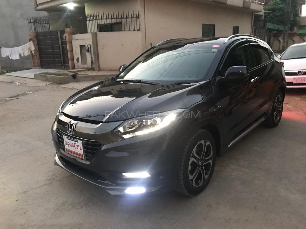 Honda Vezel 2017 for Sale in Lahore Honda Vezel 2017 for Sale in Lahore Image-13