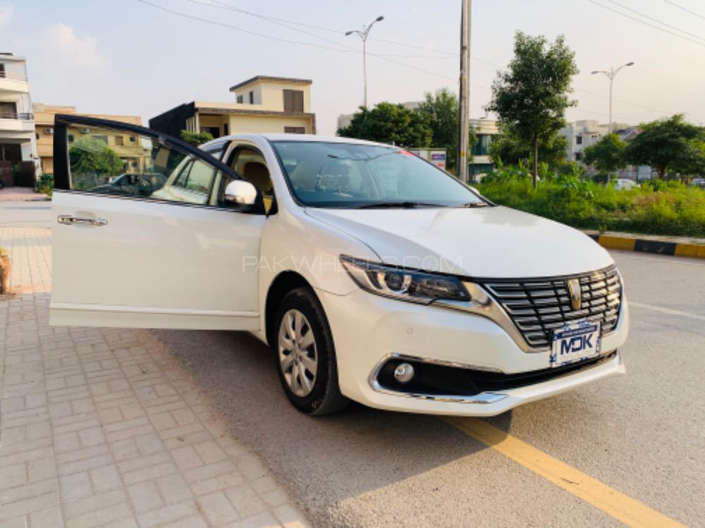 Toyota Premio 2016 for Sale in Islamabad Image-1
