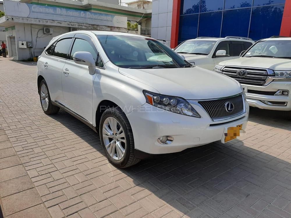 Lexus RX Series 2010 for Sale in Karachi Lexus RX Series 2010 for Sale in Karachi Image-3
