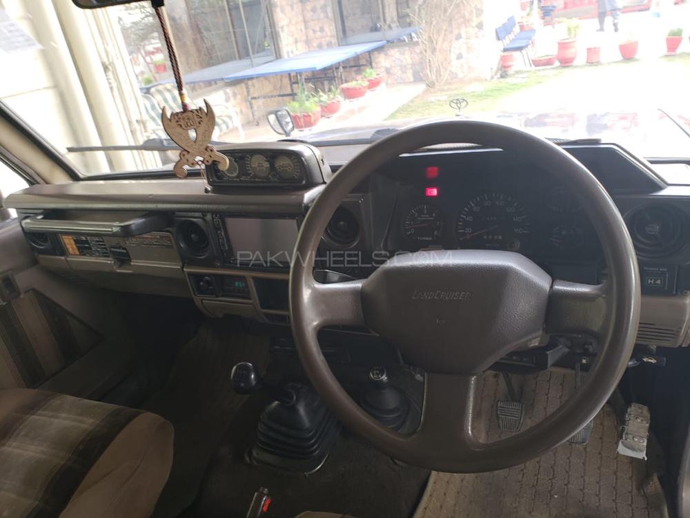 Toyota Land Cruiser 1986 for Sale in Abbottabad Toyota Land Cruiser 1986 for Sale in Abbottabad Image-6