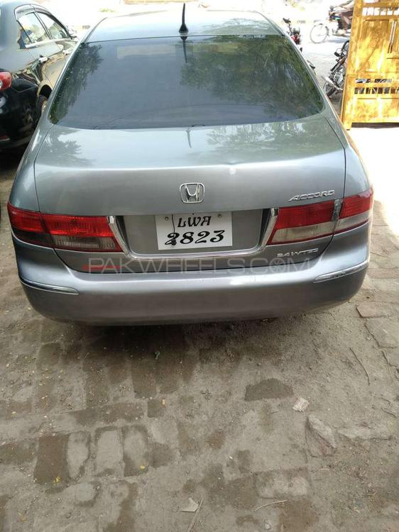 Honda Accord 2005 for Sale in Bahawalpur Honda Accord 2005 for Sale in Bahawalpur Image-6