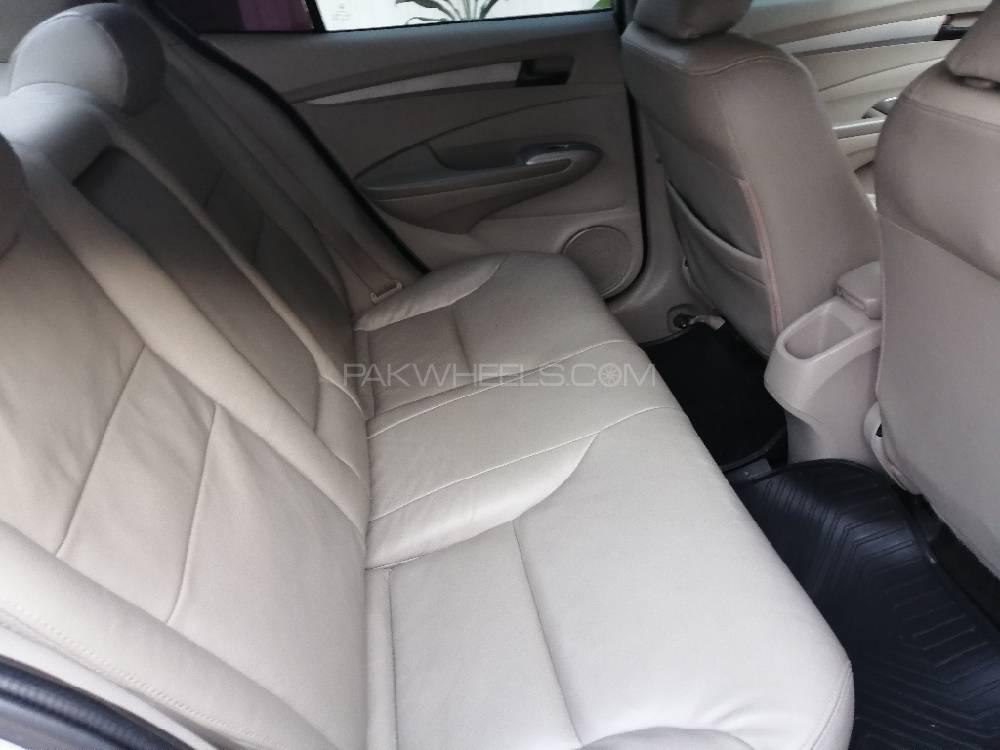 Honda City 2016 for Sale in Peshawar Honda City 2016 for Sale in Peshawar Image-6