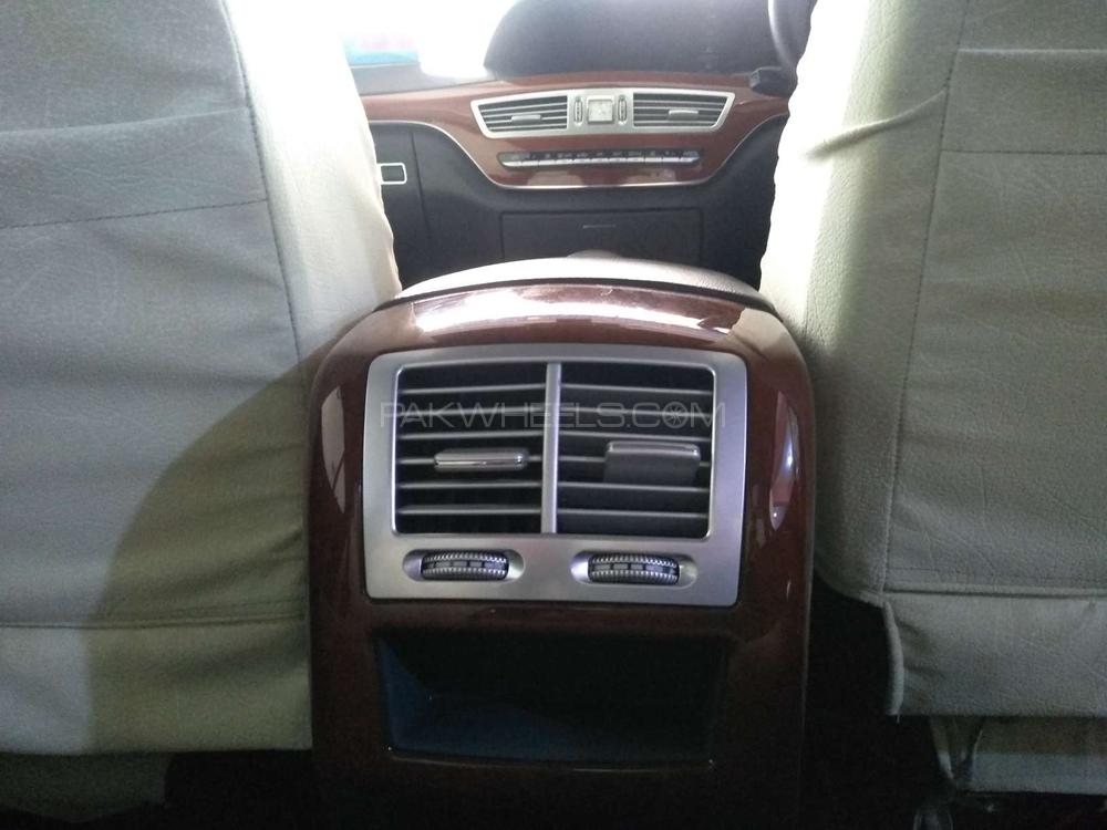 Mercedes Benz S Class 2006 for Sale in Karachi Mercedes Benz S Class 2006 for Sale in Karachi Image-13