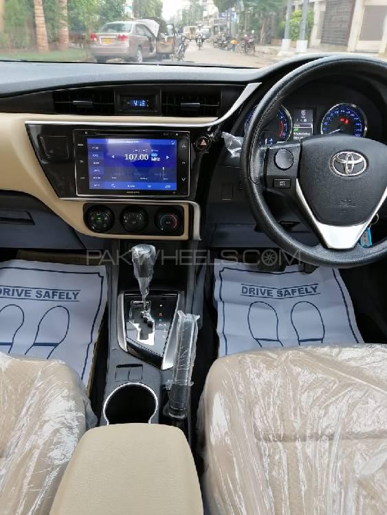 Toyota Corolla 2018 for Sale in Karachi Toyota Corolla 2018 for Sale in Karachi Image-17