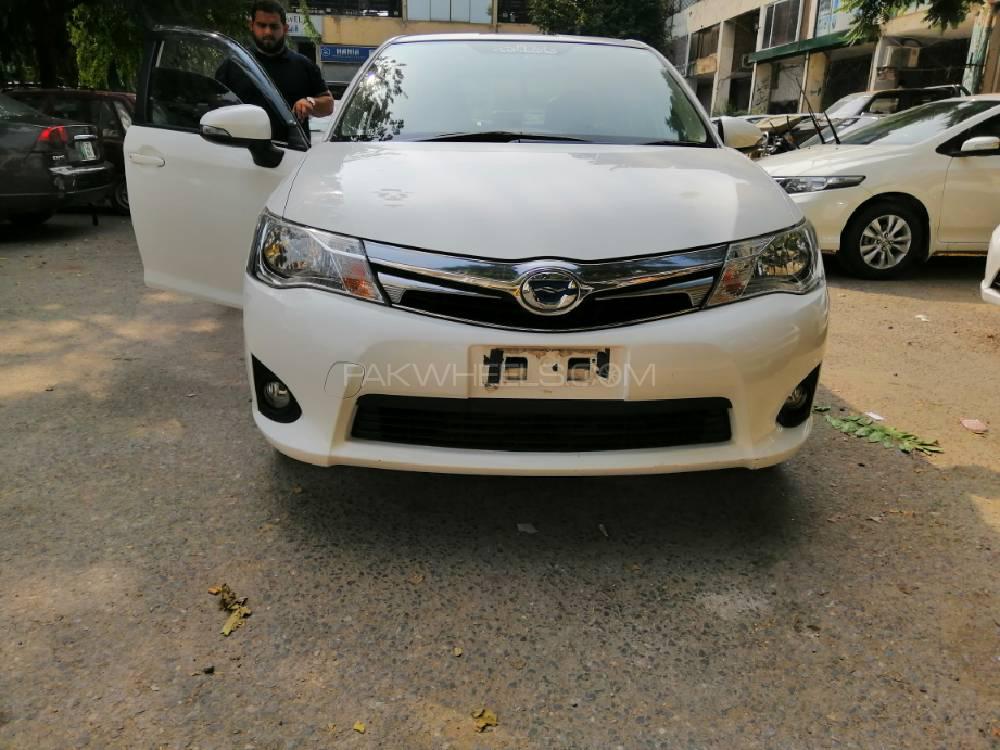 Toyota Corolla Axio 2014 for Sale in Islamabad Image-1